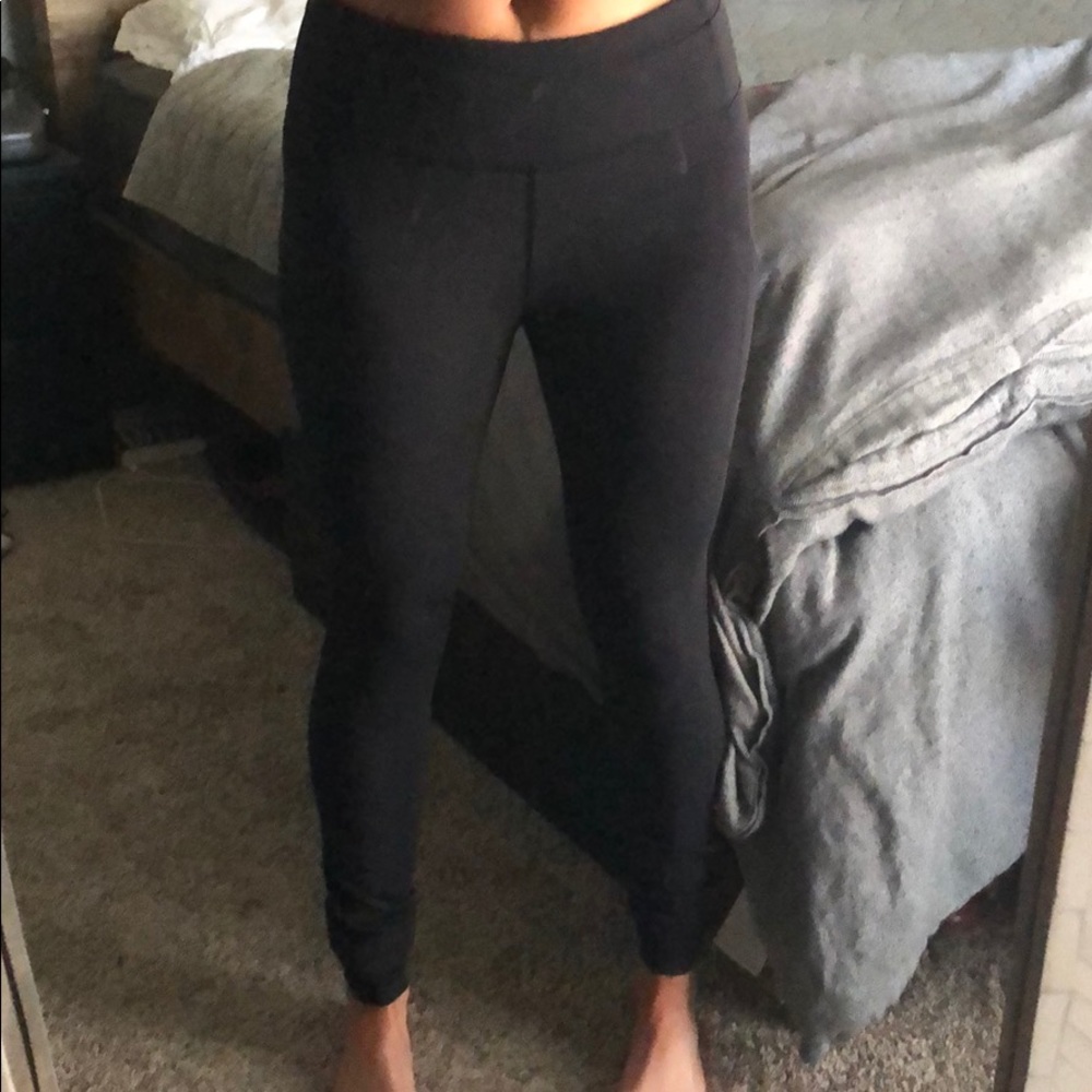 Lululemon black leggings